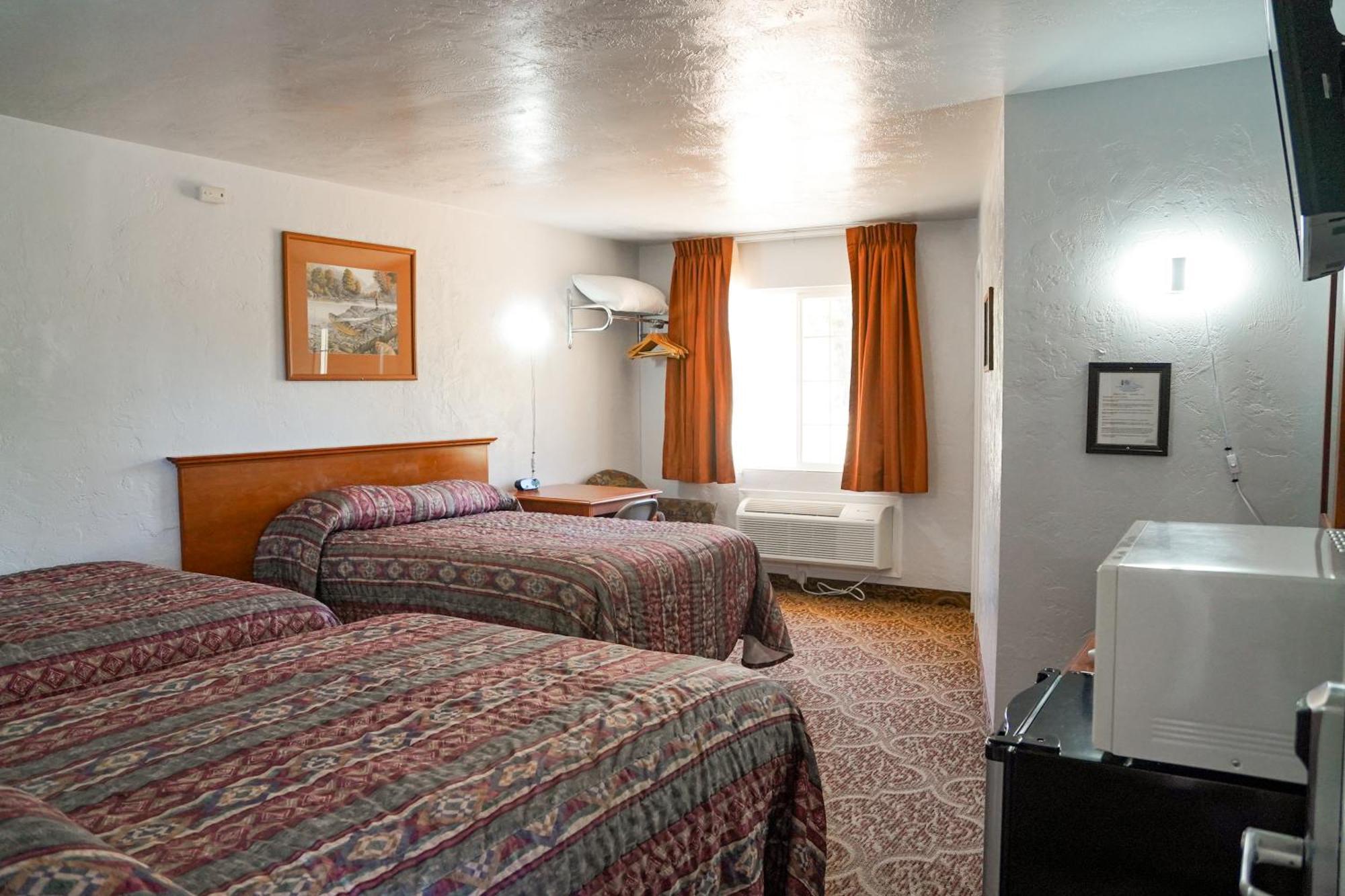 Swiss Holiday Lodge Mount Shasta Dış mekan fotoğraf